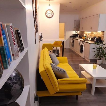 Modern Flat Near City Centre. EDI Buitenkant foto